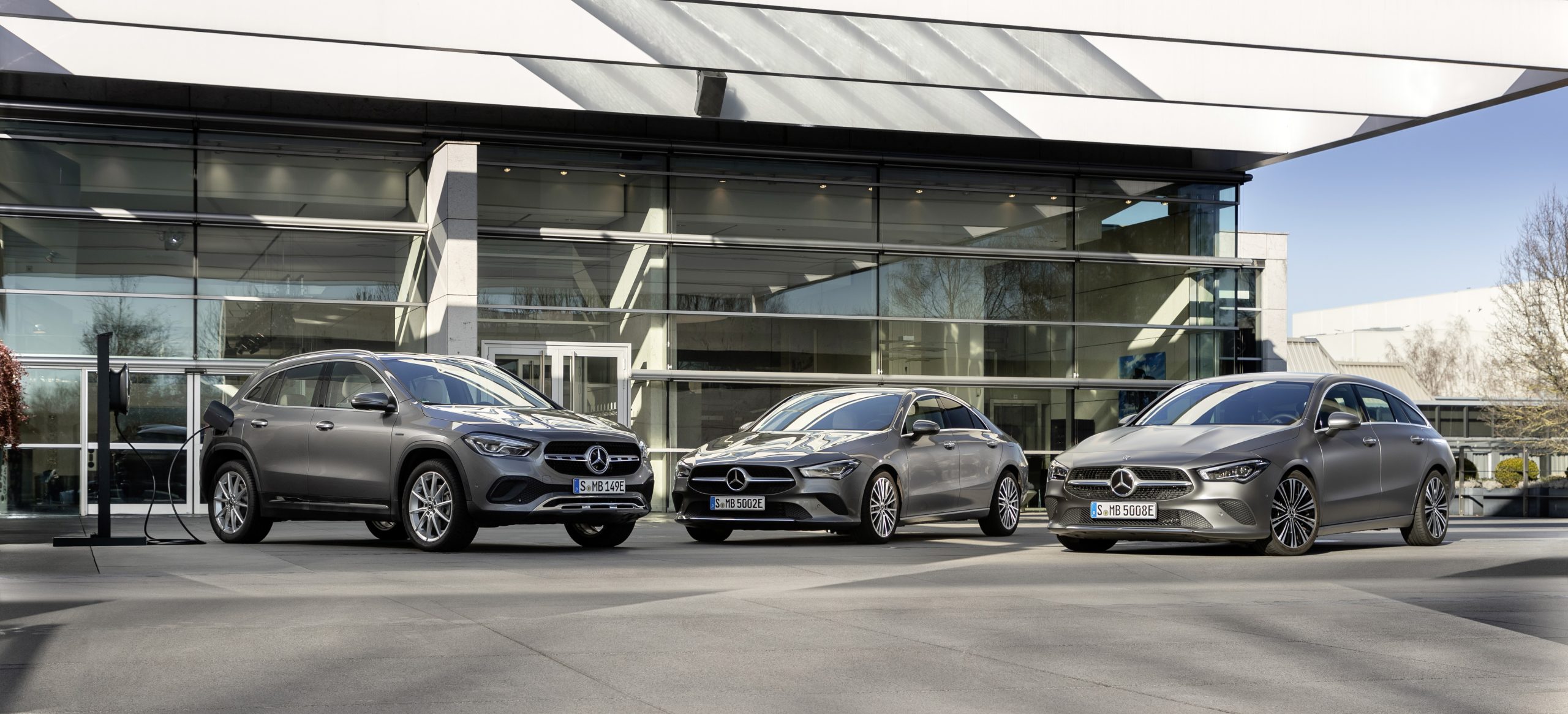 Gamma Mercedes Hybrid