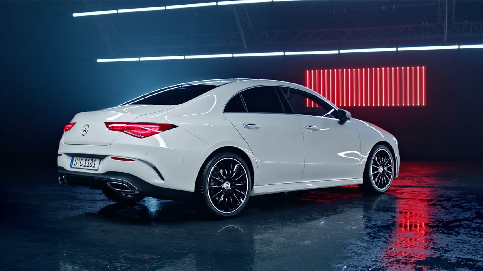 Nel video, il design di Nuovo CLA Coupé.