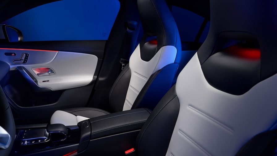 Nell'immagine, la climatizzazione dei sedili anteriori di Nuovo CLA Coupé.