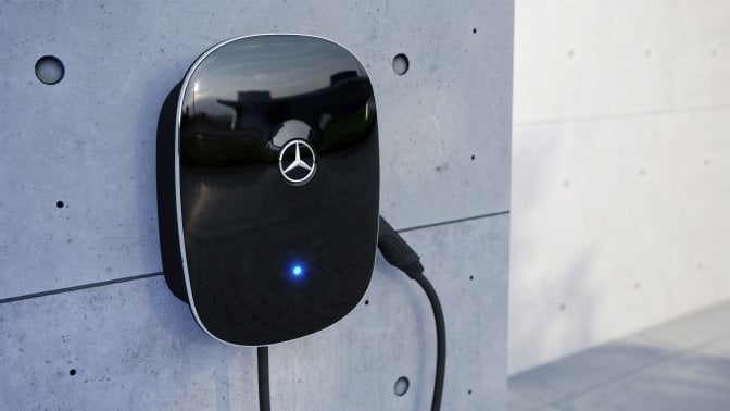Possibilità di ricarica di Mercedes-Benz EQ: Wallbox Home Nell'immagine, una Mercedes-Benz Wallbox.