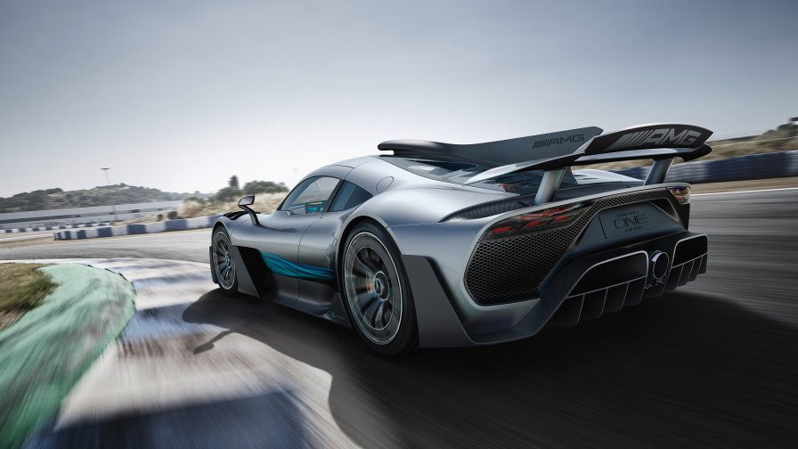 L'immagine mostra la hypercar Mercedes-AMG, la due posti sicuramente più affascinante che arriverà mai sulle strade.