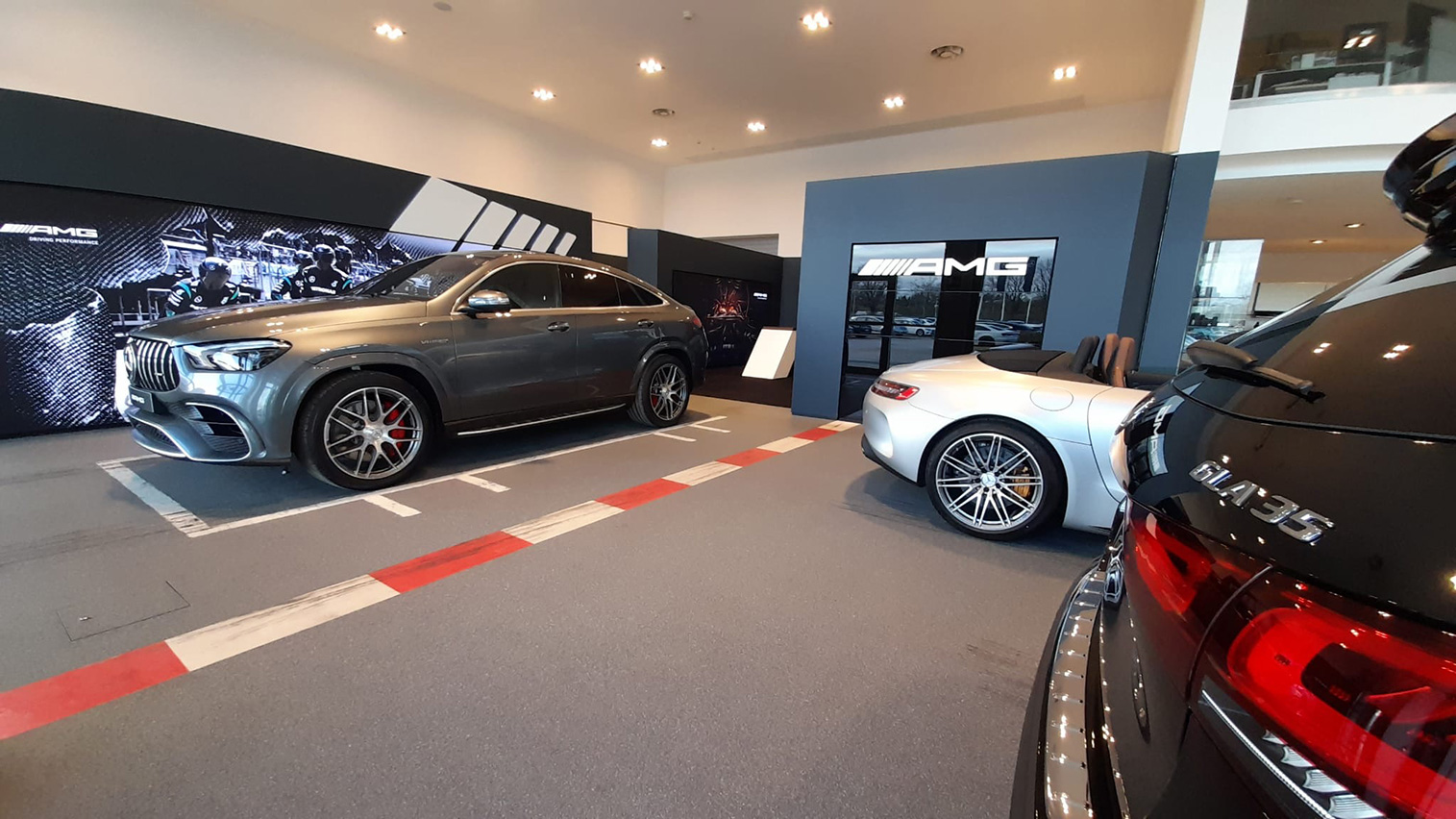 AMG Performance Center.