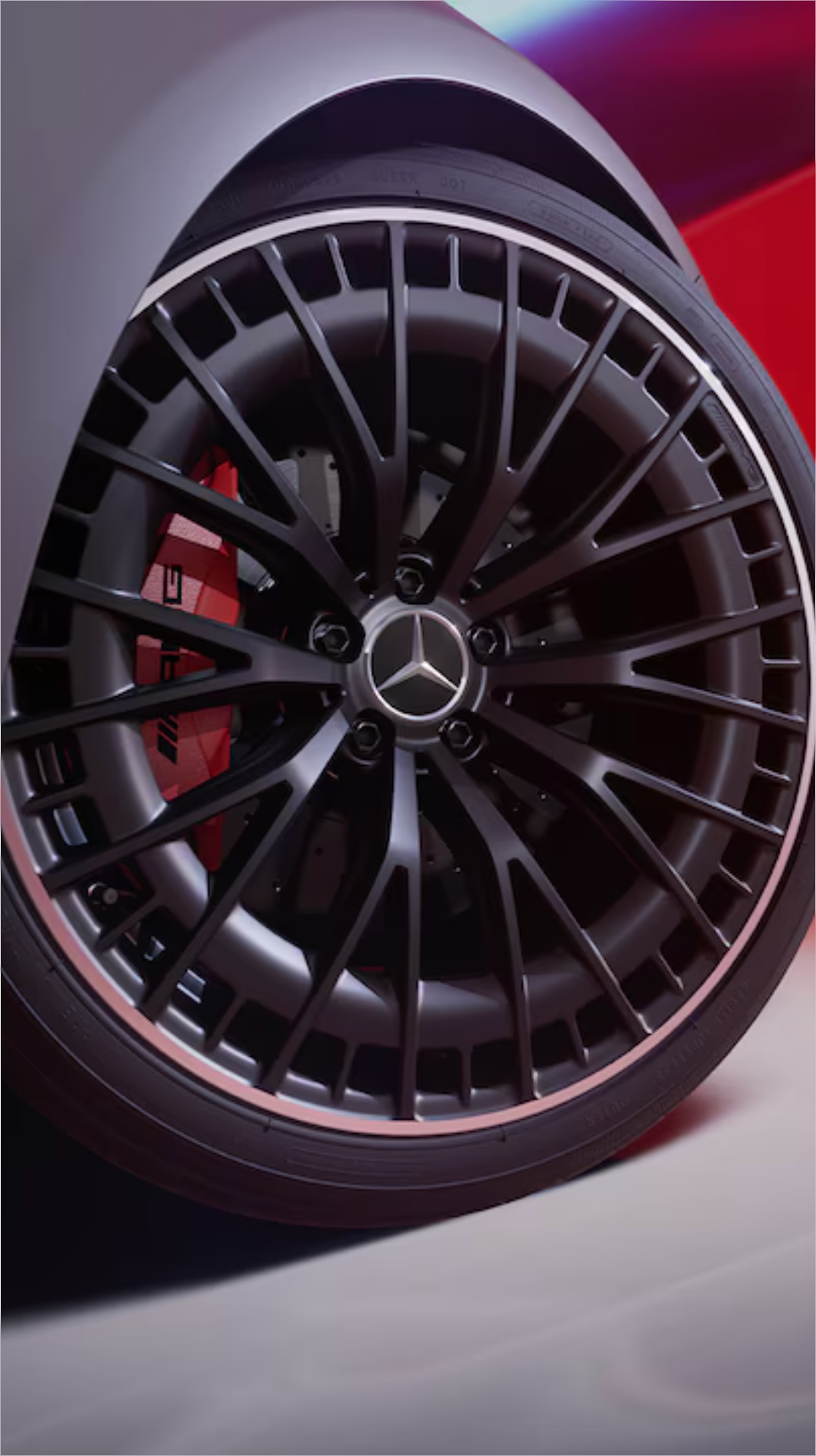 Cerchi in lega leggera AMG da 50,8 cm (20``) con pinze dei freni rosse